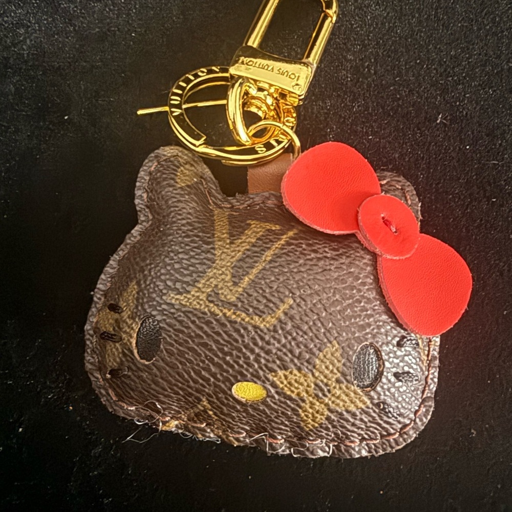 Brand new upcycled Louis Vuitton hello kitty Keychain/ bag charm - Picture 3 of 5